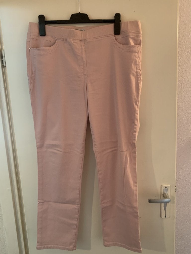 Roze broek van Brax. Maat 4XL, Maat 46/48 (XL) of groter, Zo goed als nieuw, Roze, Lang