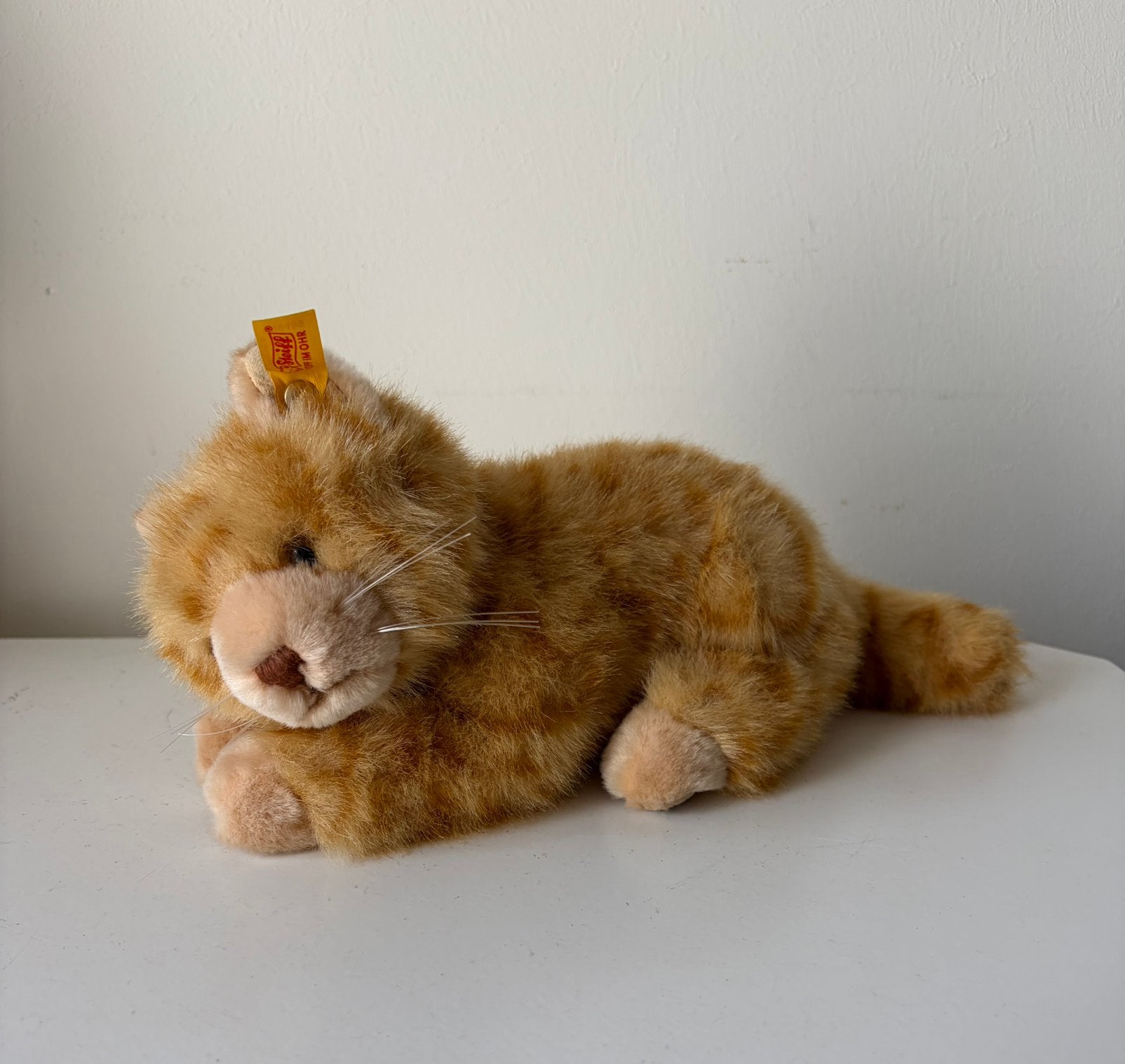 Rode Kater, knuffel van Steiff met het label en knop in oor., Antiek en Kunst, Ophalen of Verzenden