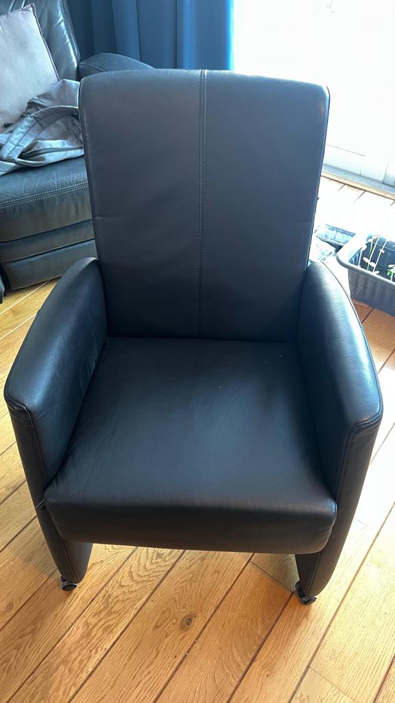 4 Leren stoelen met verstelbare leuning, Huis en Inrichting, Stoelen, Ophalen, Zwart, Leer, Zo goed als nieuw