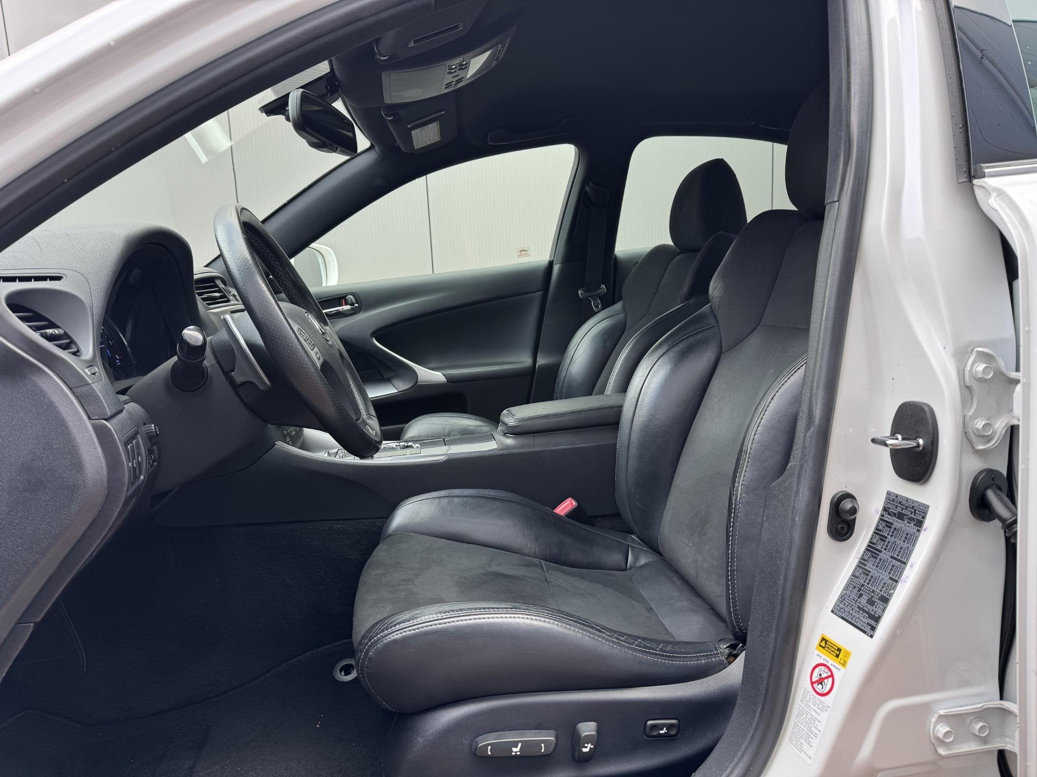 Lexus IS 250 F-Sport V6 Stoelverwarming (Nieuwe beurt+APK), Auto's, Automaat, Euro 5, Achterwielaandrijving, Gebruikt