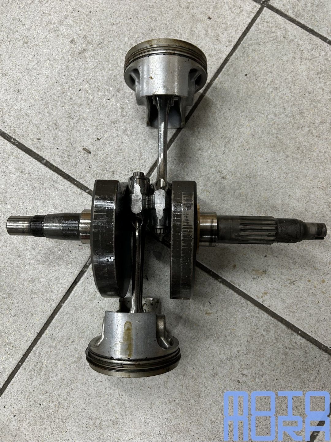 Krukas voor de Ducati monster 696 2008 - 2010 crankshaft cra, Motoren, Onderdelen | Ducati, Gebruikt, -, -, Ophalen of Verzenden