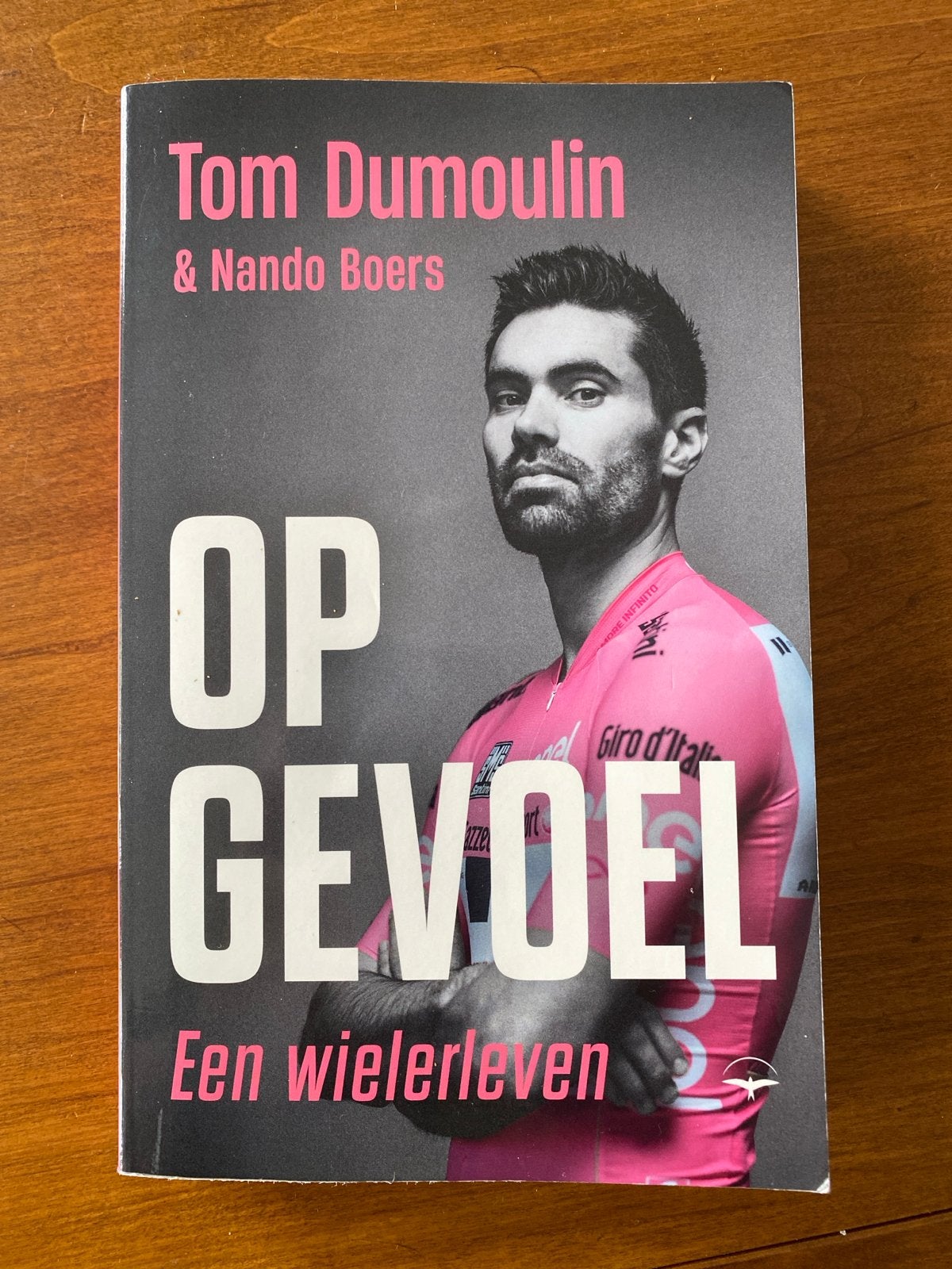 Tom Dumoulin - Op Gevoel: Een wielerleven, Ophalen of Verzenden, Zo goed als nieuw, Overige typen