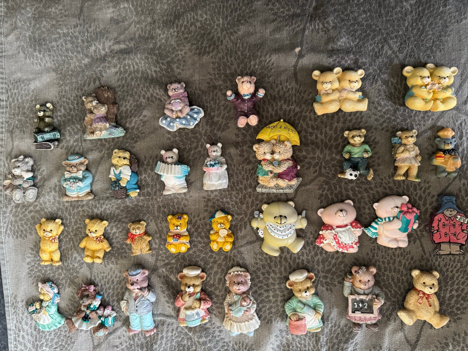 Grote collectie vintage magneetjes in de vorm van beertjes, Verzamelen, Ophalen of Verzenden, Zo goed als nieuw