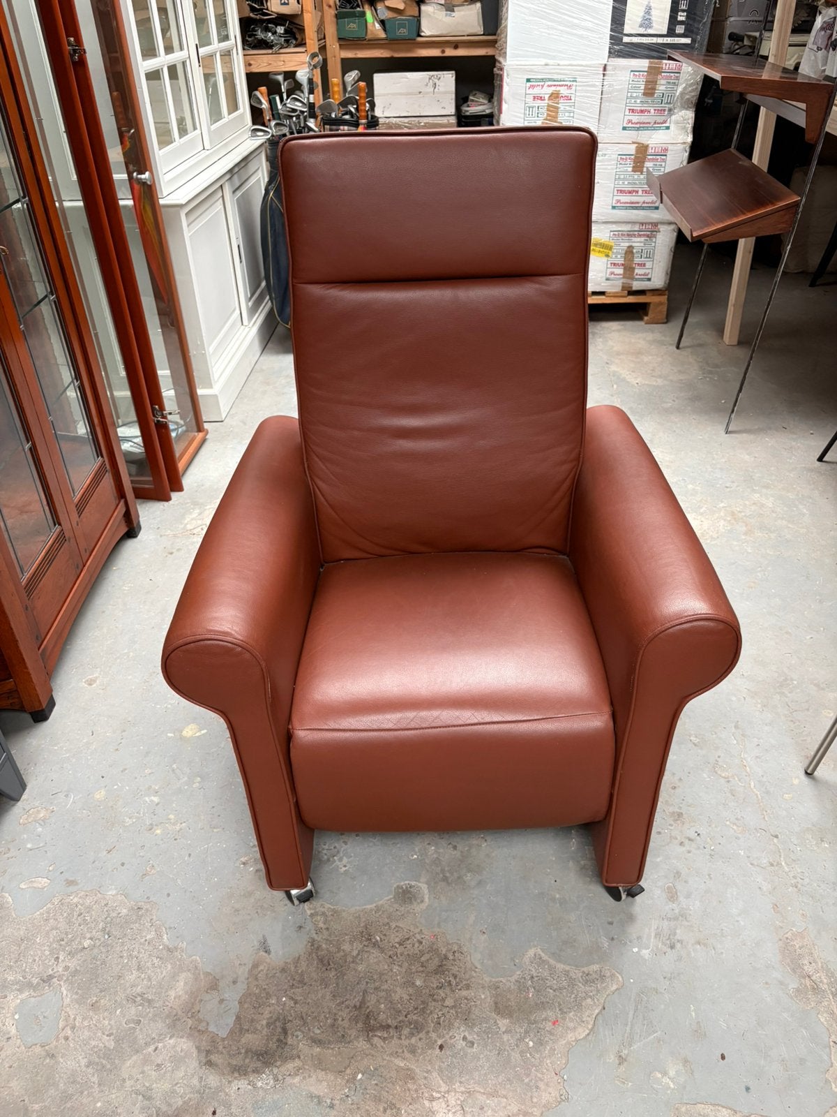 Well-Fair elektrische relaxfauteuil – bruin leer, Huis en Inrichting, Ophalen, Zo goed als nieuw, 50 tot 75 cm, Leer