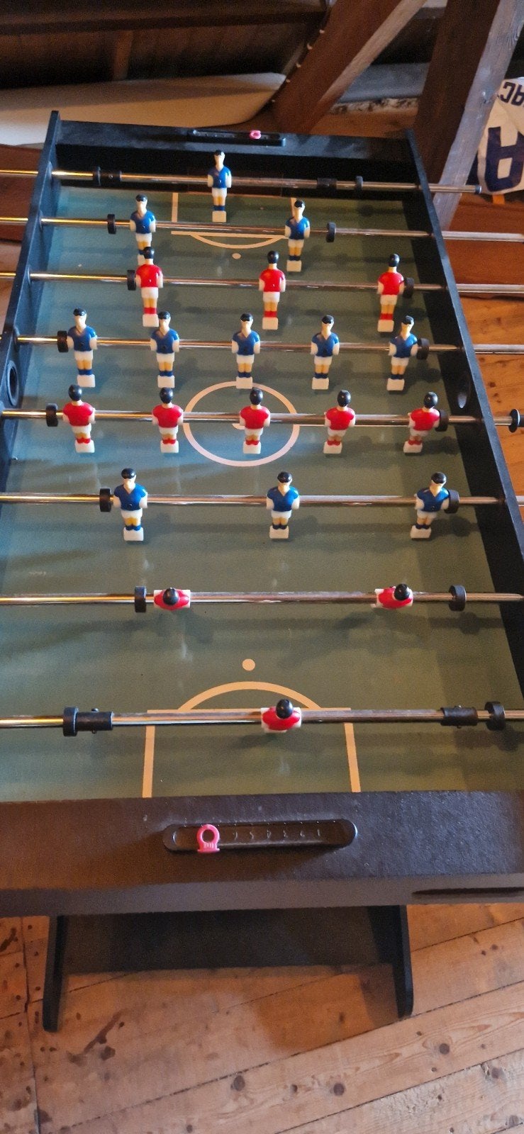 Voetbaltafel, Ophalen