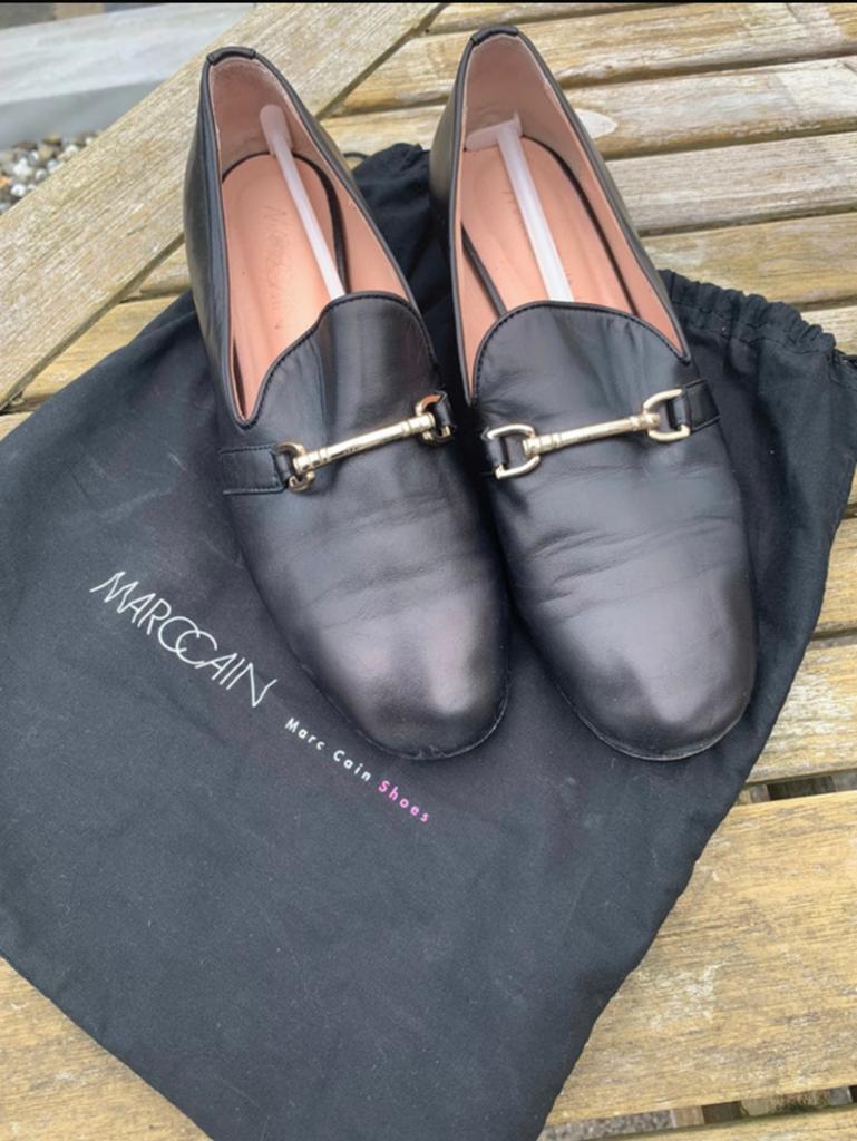 Marc Cain loafers met dustbag, Ophalen of Verzenden, Zo goed als nieuw, Instappers, Zwart