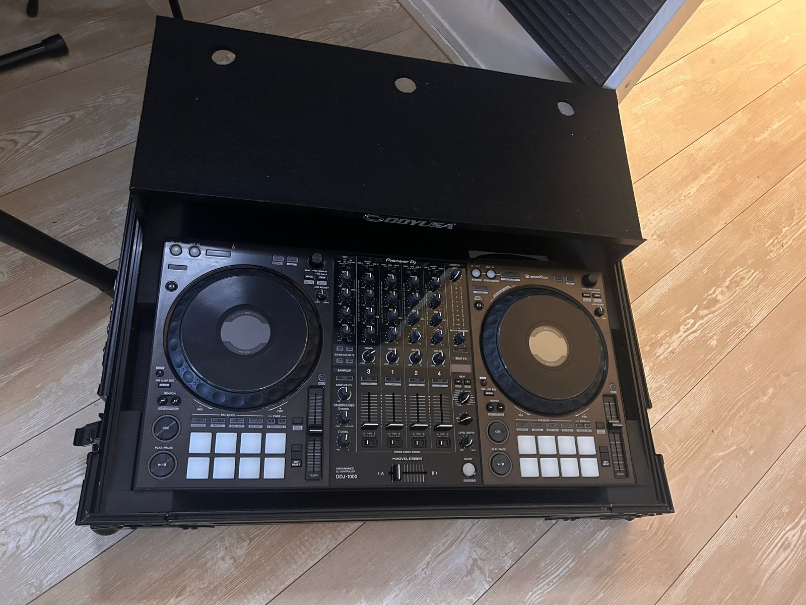 Pioneer DDJ-1000 + nieuwe Odyssey flightcase, Ophalen, Gebruikt, Dj-set, Pioneer