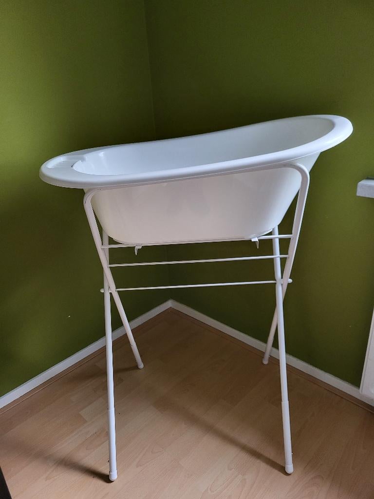Babybad met standaard en babyzitje, Kinderen en Baby's, Badjes en Verzorging, Ophalen, Gebruikt, Badje, Standaard