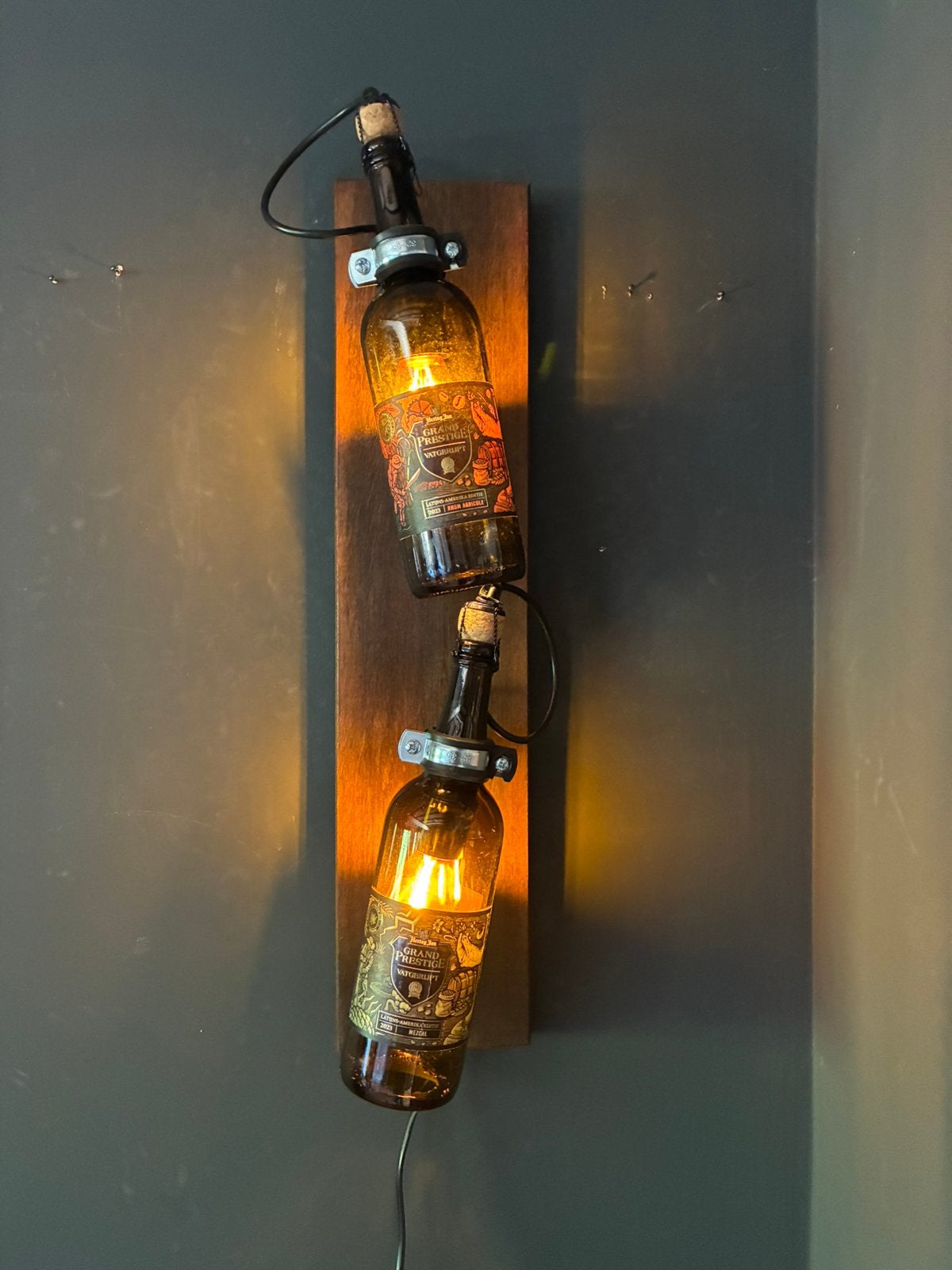 Hertog Jan grand prestige wandlamp, Met schakelaar, Nieuw, Wandlamp, Glas