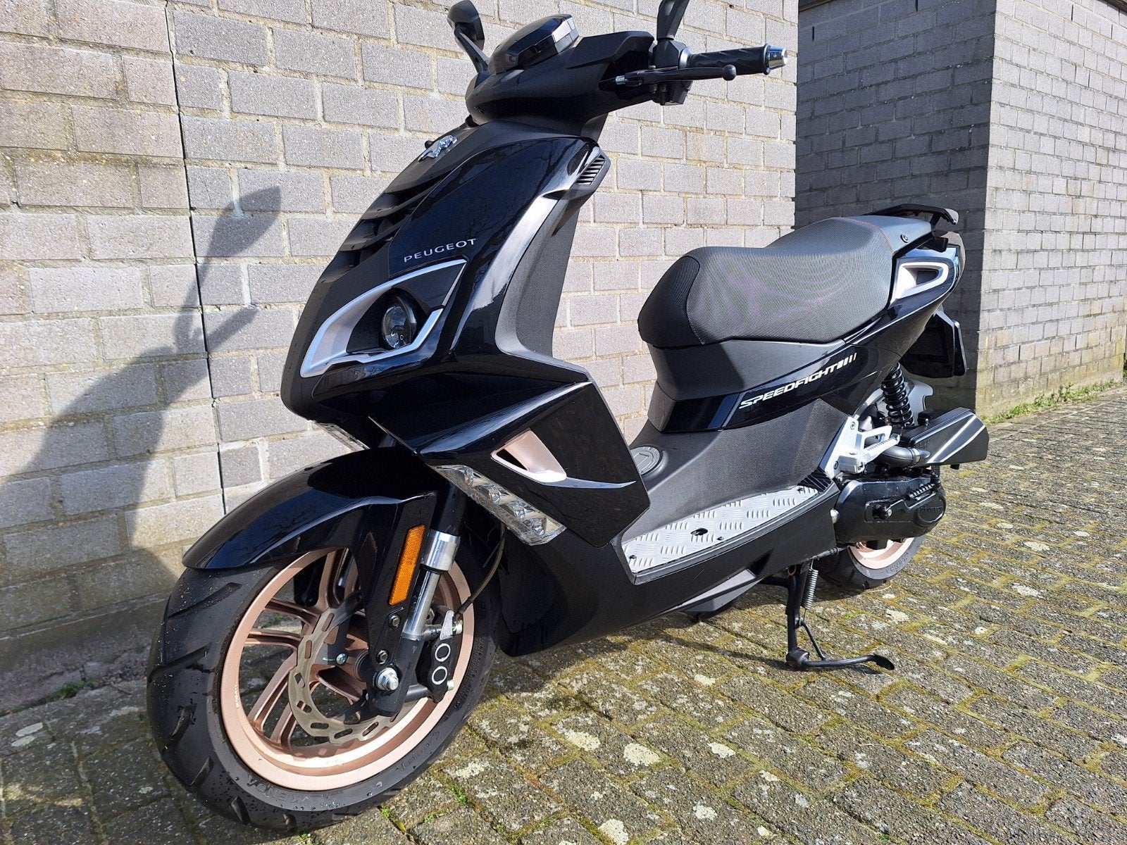 Speedfight 4 4-takt - lage km - 1e eigenaar - geen schade, Fietsen en Brommers, Scooters | Peugeot, Ophalen, Zo goed als nieuw