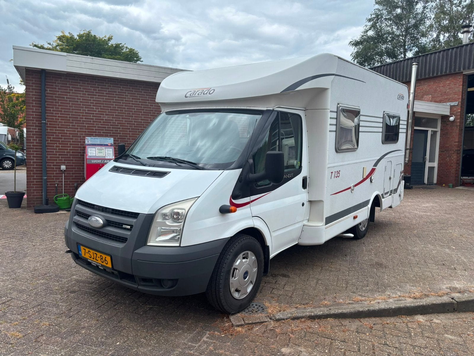 Caravans And Camping Ford