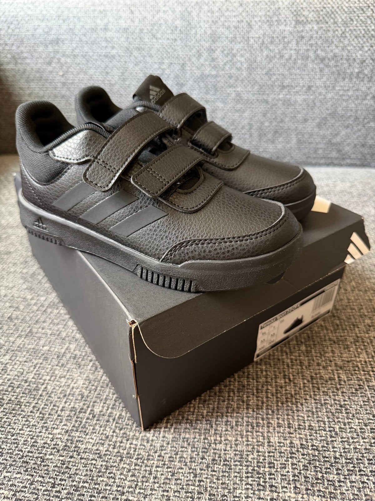 Adidas Tensaur 2.0 CF Kids Sportschoenen Maat 33 Nieuw, Nieuw, Ophalen of Verzenden, Jongen of Meisje, Sportschoenen