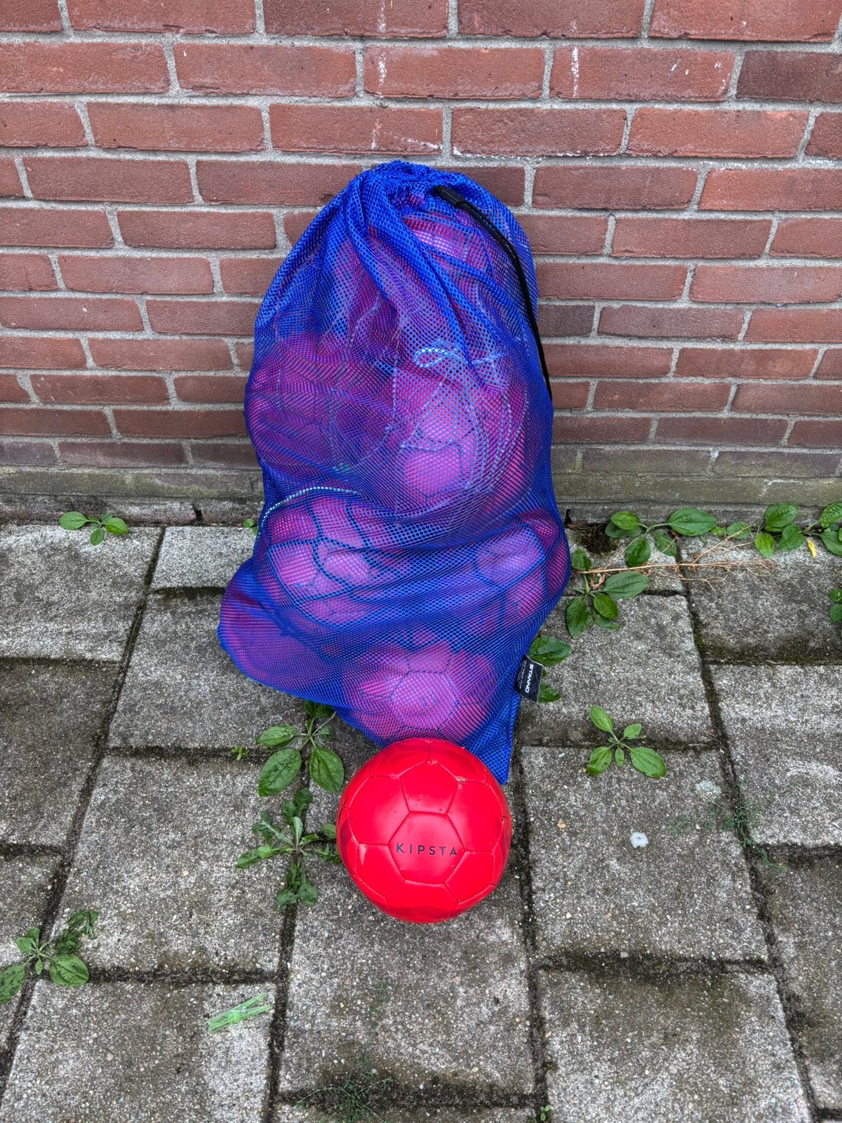10 voetballen Kipsta, Maat XS of kleiner, Ophalen, Gebruikt, Bal