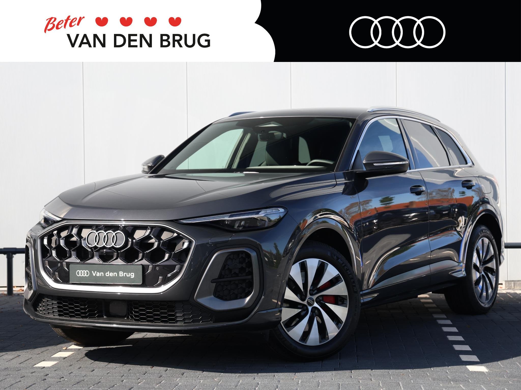 Audi Q5 2.0 TFSI e-hybrid quattro S edition Competition 367p