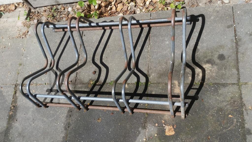 Fietsenrek voor 4 fietsen, Ophalen, Gebruikt