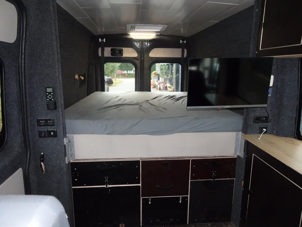 Peugeot Boxer camperbus, Caravans en Kamperen, Overige merken, Chemisch toilet, Tot en met 2, 6 tot 7 meter