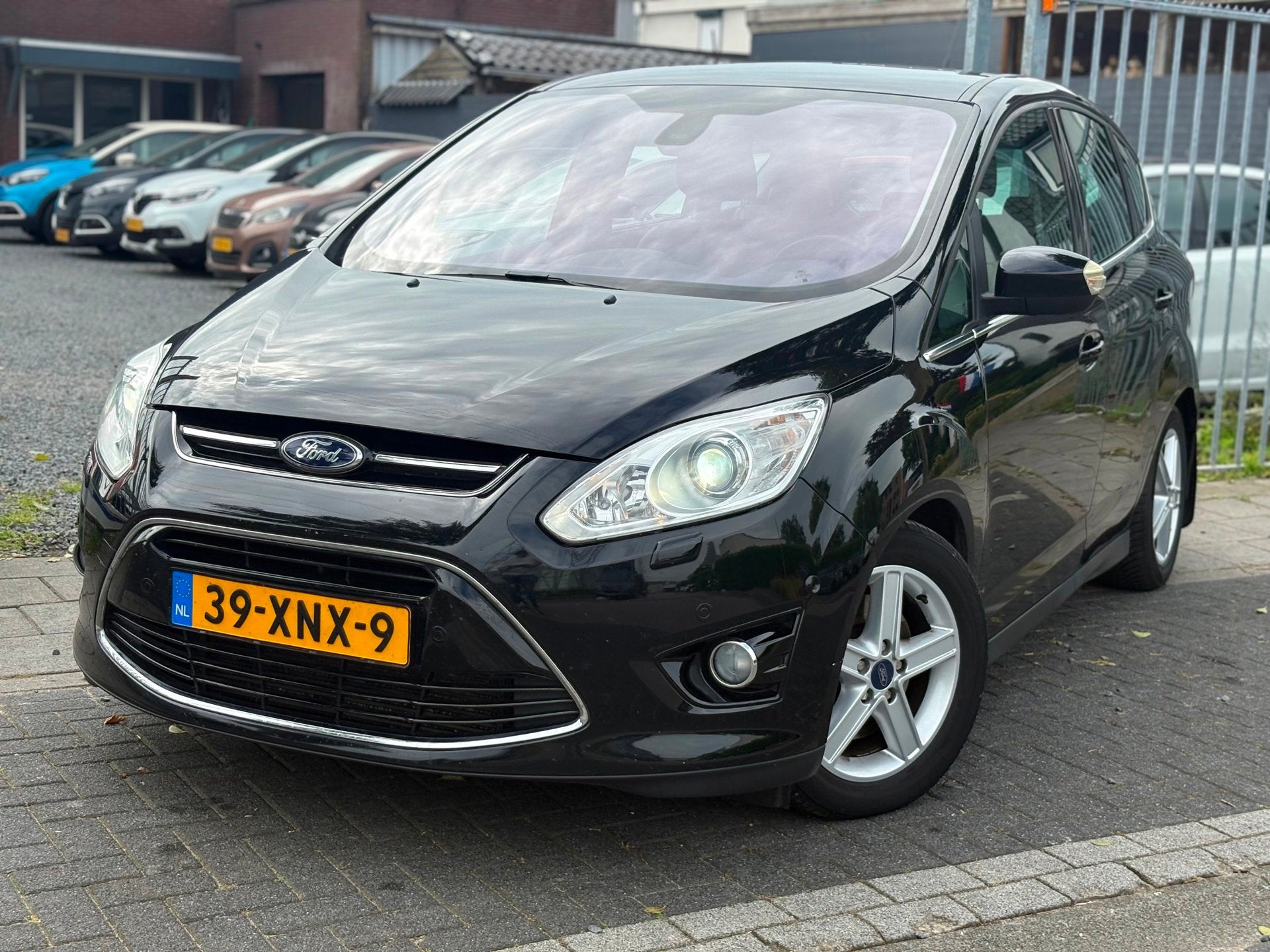 Ford C-Max 1.6 EcoBoost Titanium | Panoramadak | Trekhaak |, Auto's, Voorwielaandrijving, Gebruikt, 4 cilinders, Zwart