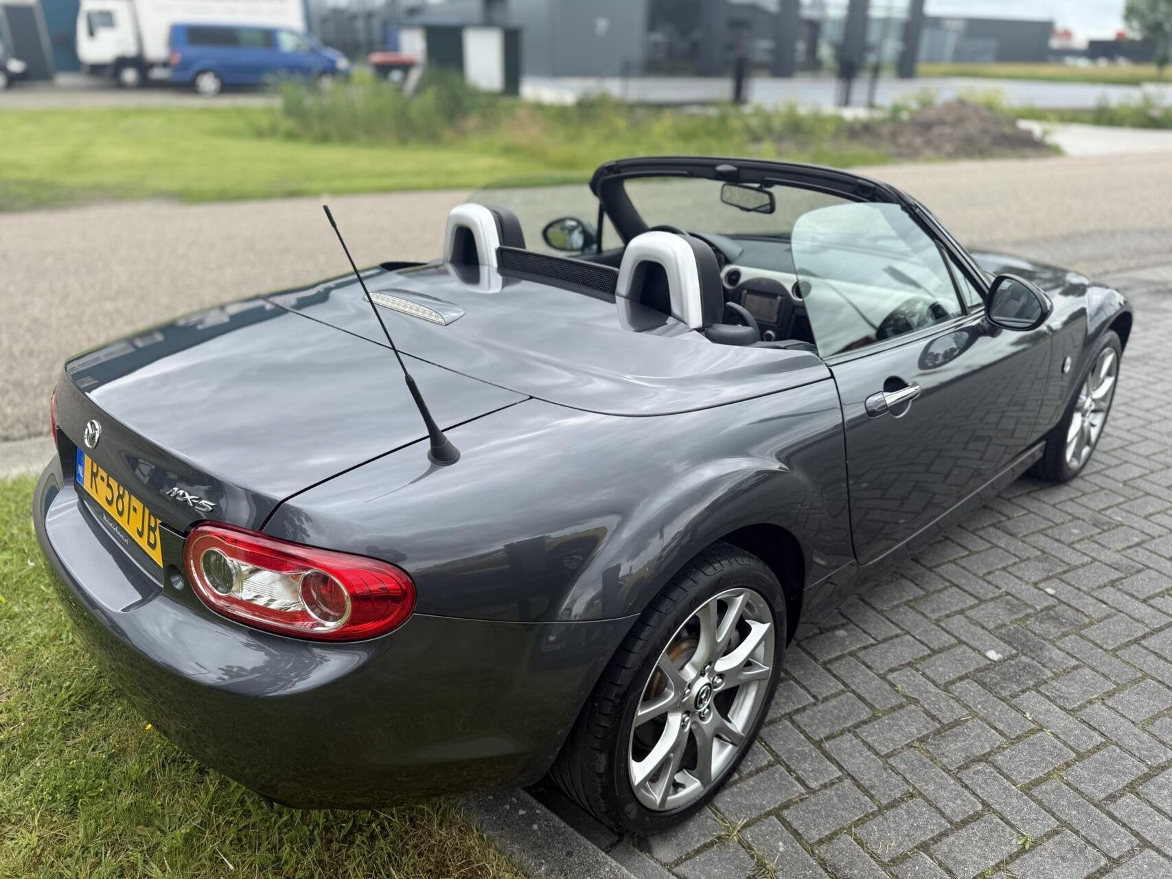 Mazda MX-5 1.8 Hanabi Hardtop limited edition, climate contr, Auto's, Keurmerk '100% Onderhouden', Euro 5, Achterwielaandrijving