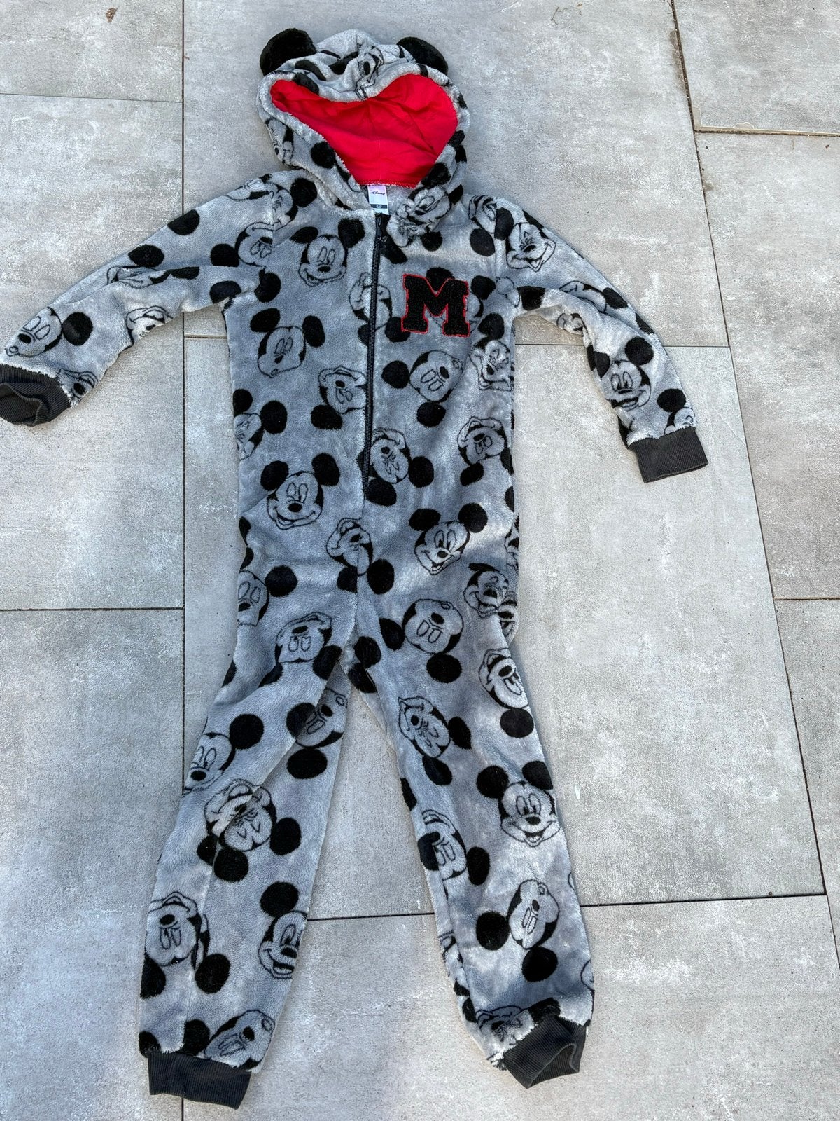 Mickey Mouse Onesie - Maat 122 - Zo goed als nieuw, Ophalen, Zo goed als nieuw, Jongen of Meisje