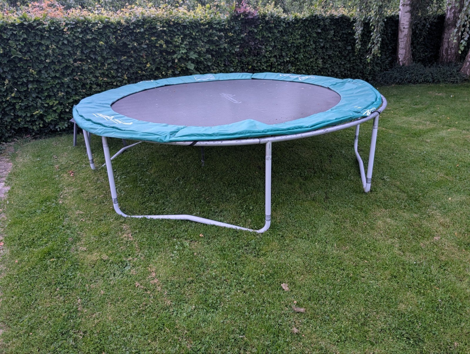 Gratis Trampoline  - Gebruikt, 3m doorsnee, Ophalen, Gebruikt
