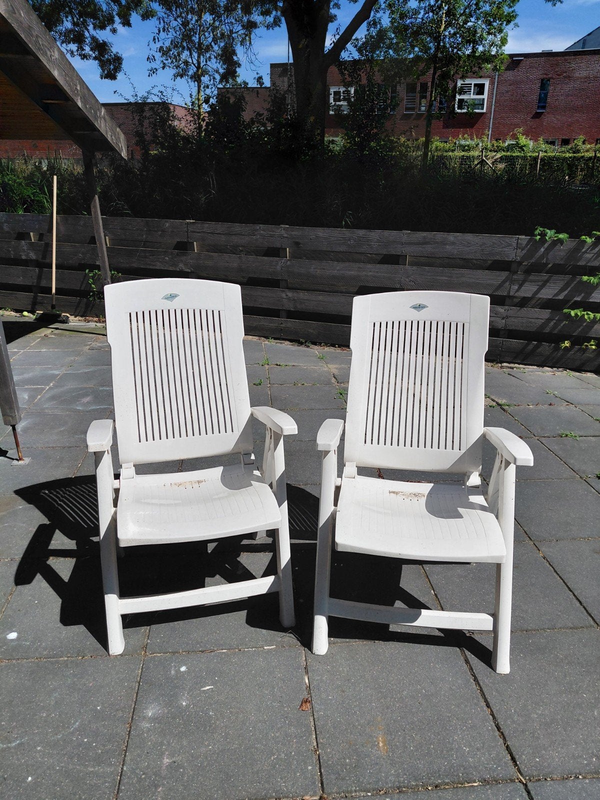 Aquarius Witte Tuinstoelen - Verstelbaar, Ophalen, Gebruikt, Kunststof, Inklapbaar