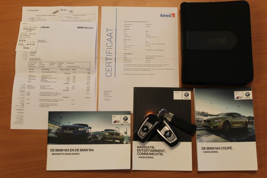 BMW 4 Serie Coupé M4 Nederlandse auto/Dealeronderhouden/M-P, Gebruikt, 4-Serie, Met garantie (alle), 4 stoelen