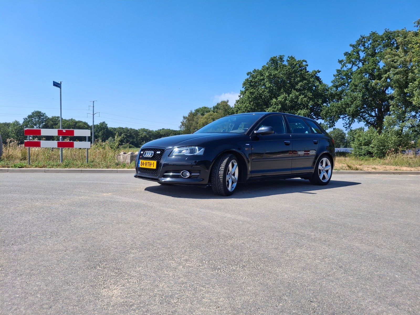 Audi A3 1.4 Tfsi 92KW Sportback 2011 Zwart, Auto's, Audi, Voorwielaandrijving, Parkeersensor, 125 pk, 680 kg