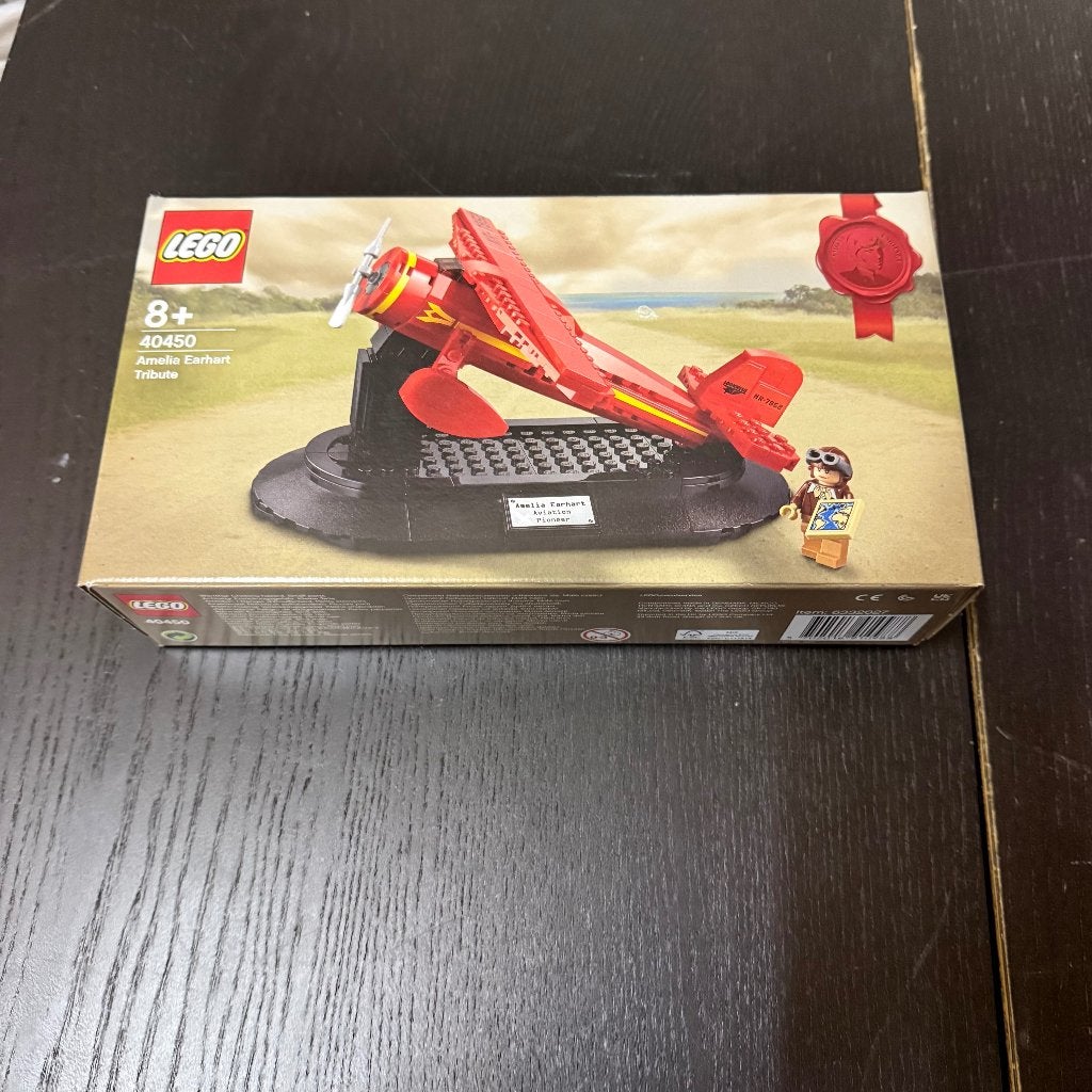 te koop: lego set 40450 - amelia earhart tribute nieuw, Kinderen en Baby's, Speelgoed | Duplo en Lego, Lego, Nieuw, Ophalen of Verzenden