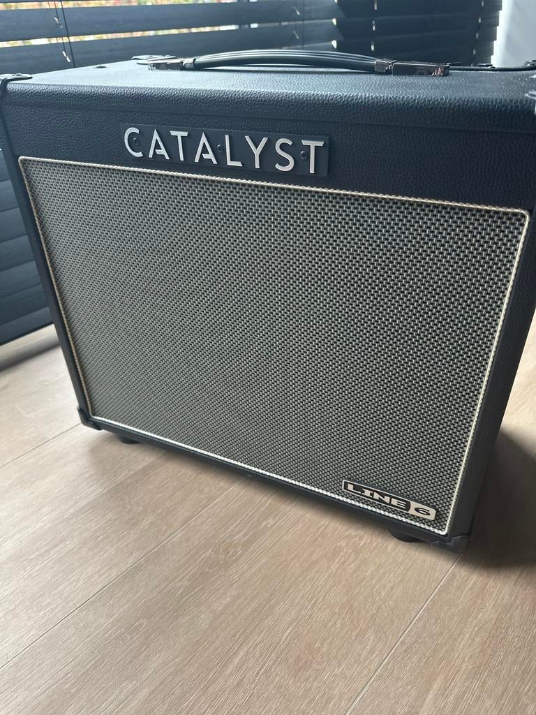 Line 6 Catalyst CX 60 gitaarversterker, Ophalen, Zo goed als nieuw, Gitaar, 50 tot 100 watt