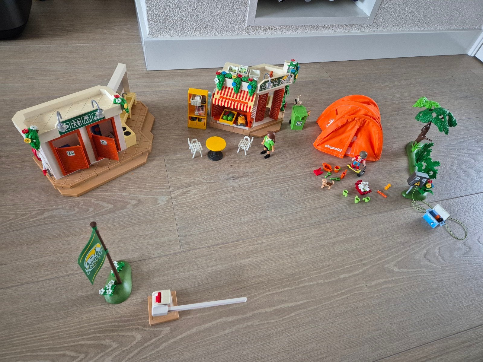 Playmobil Camping Set: Winkel, Sanitair & Tent (5432), Ophalen of Verzenden, Gebruikt, Jongen of Meisje