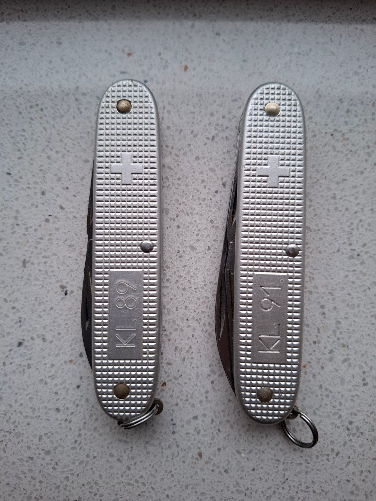 Victorinox kl 89 en kl 91 mes zakmes, Ophalen of Verzenden, Zo goed als nieuw