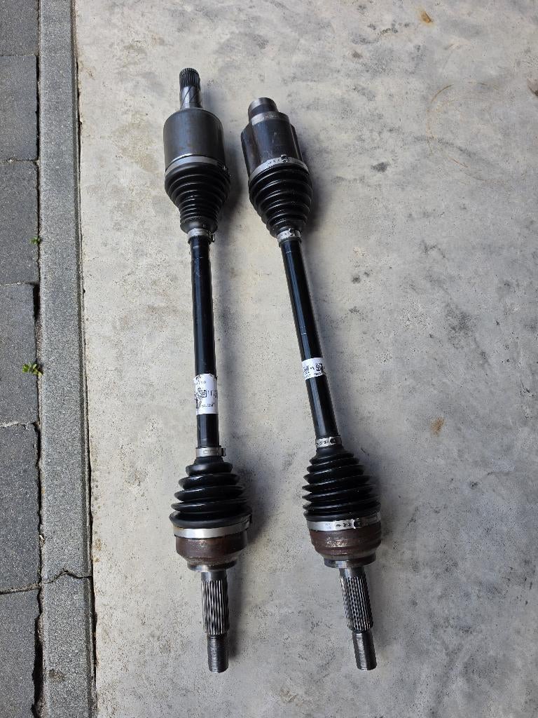 Tesla Model X - Halfshaft Aandrijfas set - zeer goede staat, Ophalen of Verzenden, Gebruikt
