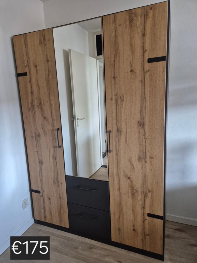 Kledingkasten / Wardrobes te koop – goede staat, Ophalen, Gebruikt