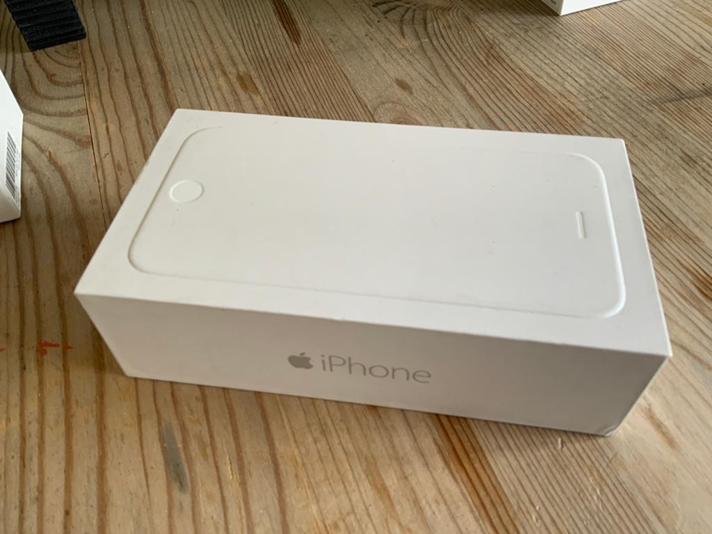 Leeg doosje Apple iPhone 6, Telecommunicatie, Mobiele telefoons | Apple iPhone, Ophalen, 16 GB, Zo goed als nieuw, Zonder simlock