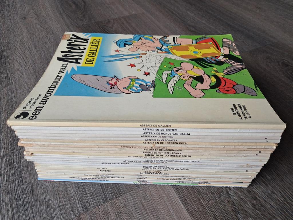 Asterix 26x, Complete serie of reeks, Ophalen of Verzenden, Gelezen, Goscinny & Uderzo
