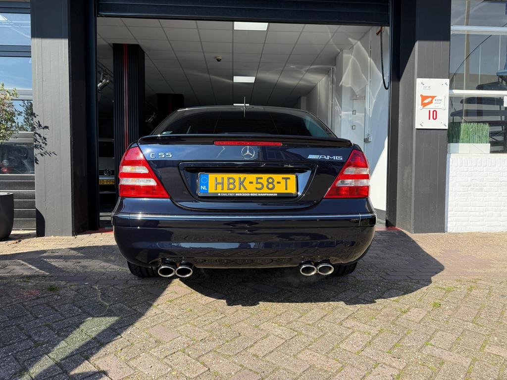 Mercedes-Benz C-klasse C55 AMG|V8|Pano|Dealeronderhouden, Automaat, Achterwielaandrijving, 367 pk, Zwart