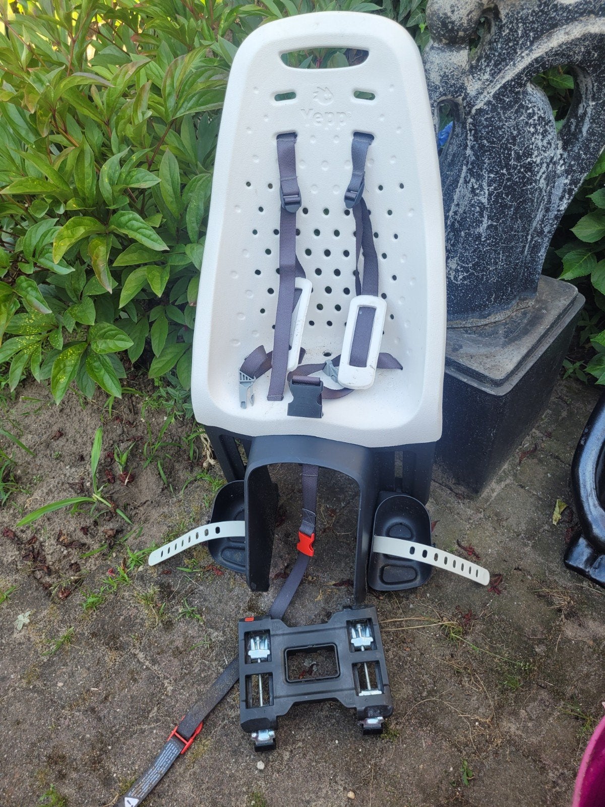 Als nieuw Yepp Achterzitje voor Kinderen - Wit, Achterzitje, Yepp, Ophalen, 15 t/m 25 kg