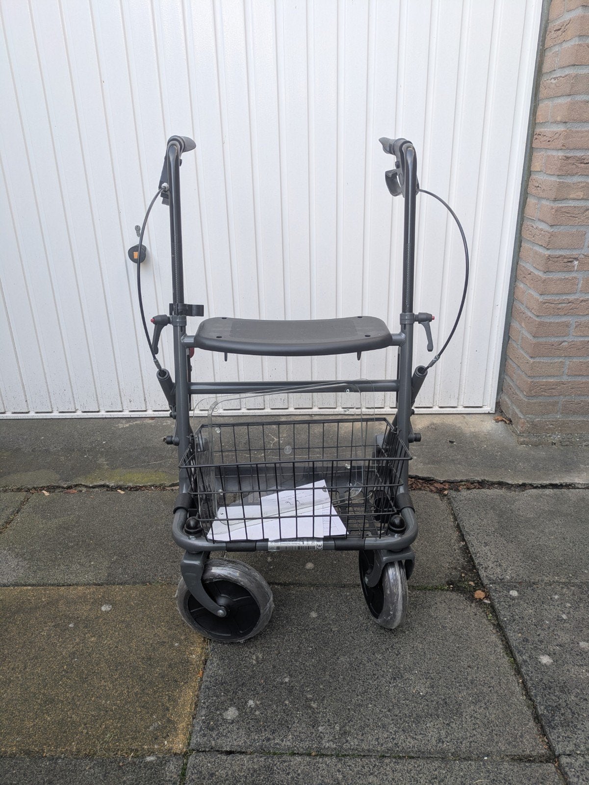 Rollator (zo goed als nieuw), Diversen, Ophalen, Zo goed als nieuw