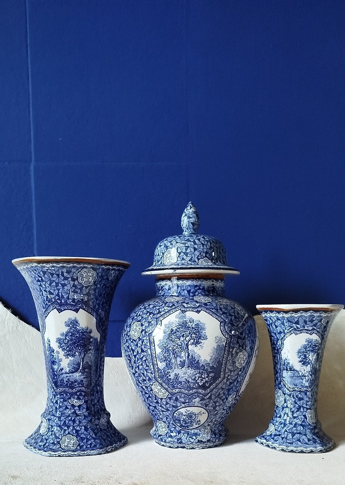 Delfts blauw Kast stel 2 vazen en gember pot Villeroy Boch, Antiek en Kunst, Antiek | Vazen, Ophalen of Verzenden