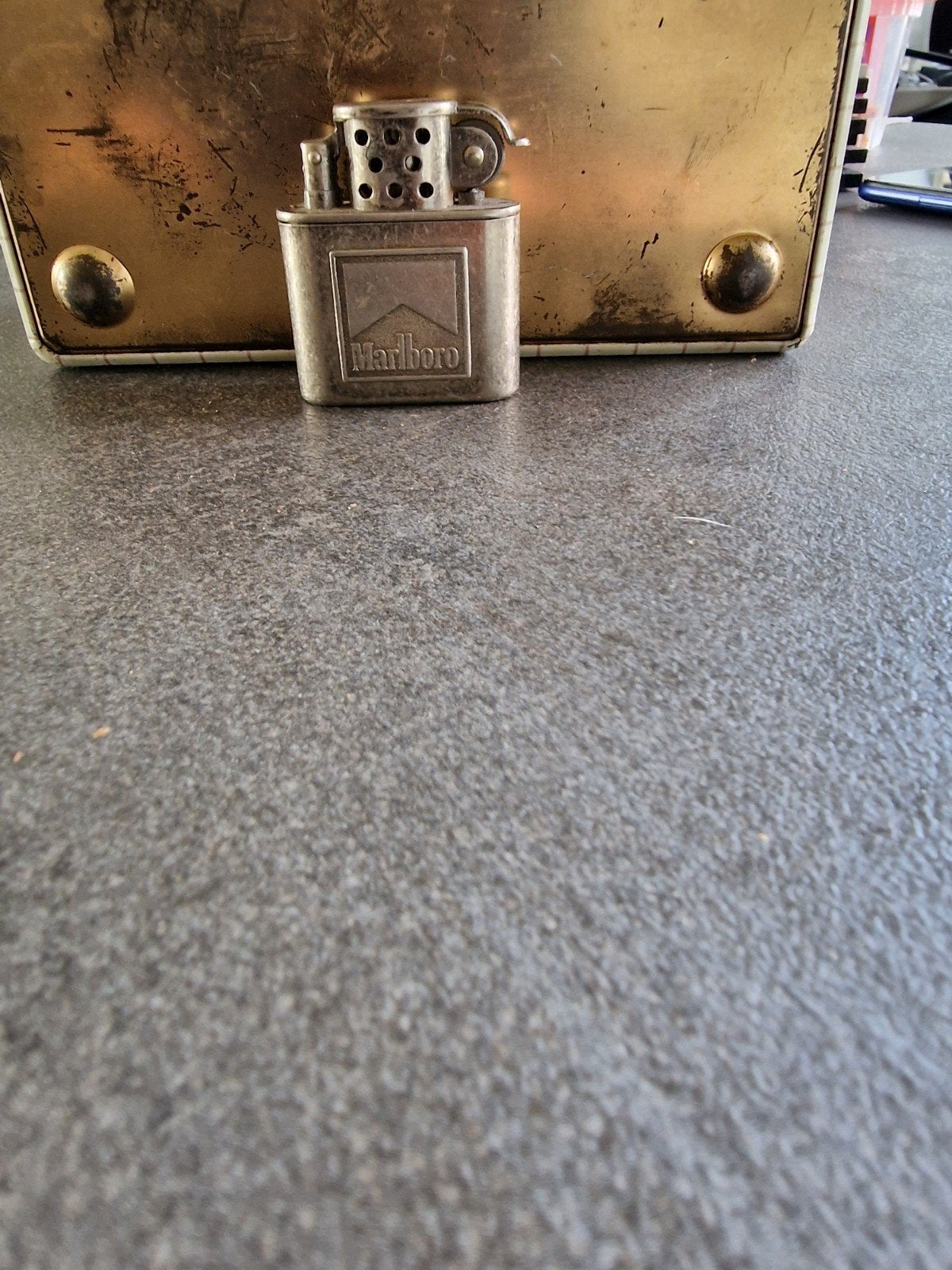 Vintage Marlboro Aansteker - Zeldzaam verzamelobject, Ophalen, Gebruikt, Aansteker