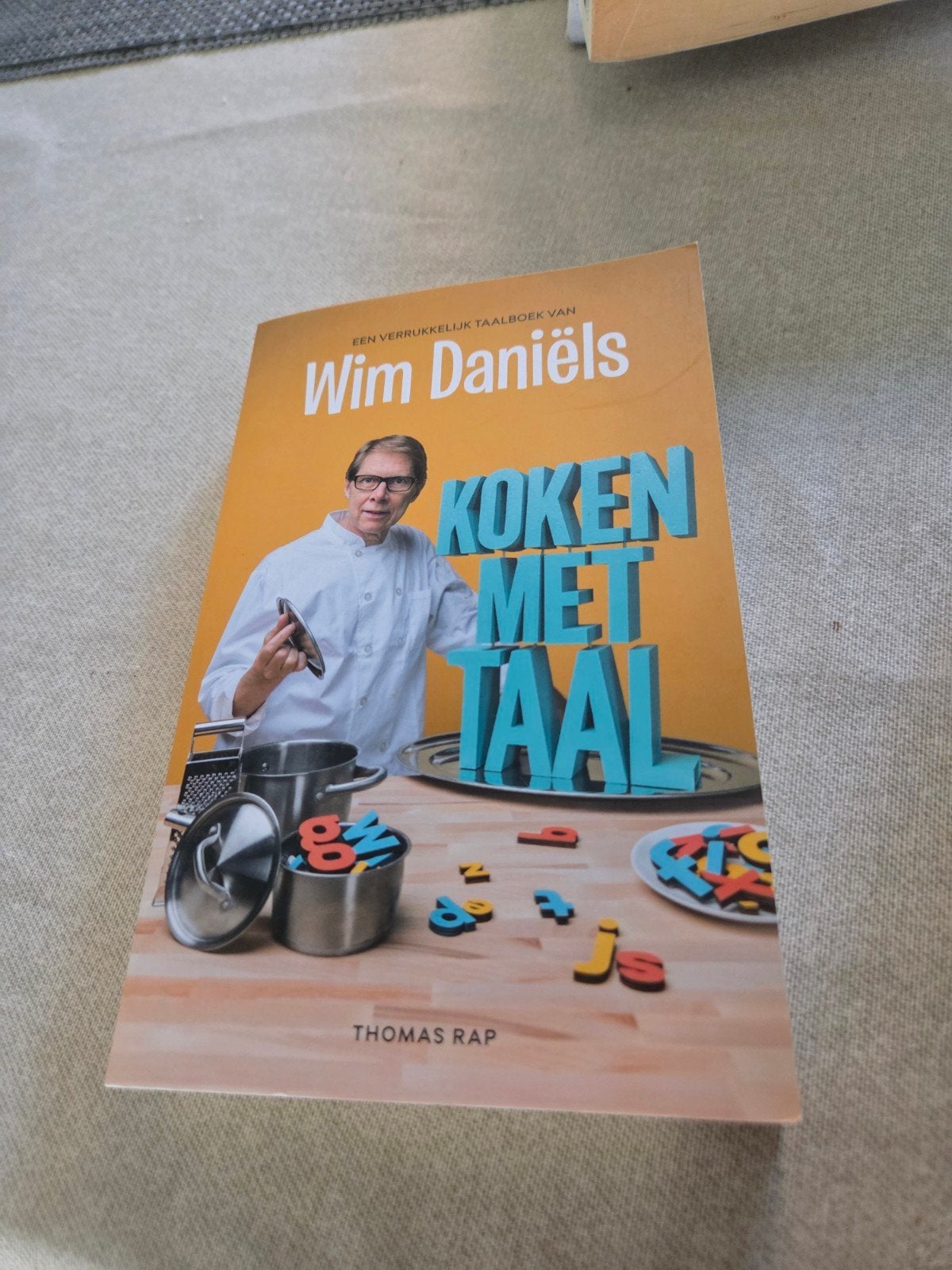 Wim Daniëls - Koken met taal, Boeken, Ophalen of Verzenden, Zo goed als nieuw