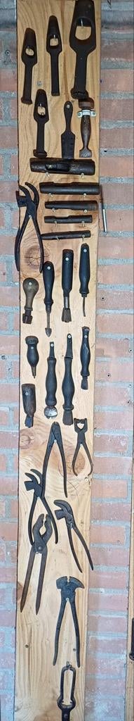 verzameling schoenmaker gereedschap, Ophalen of Verzenden