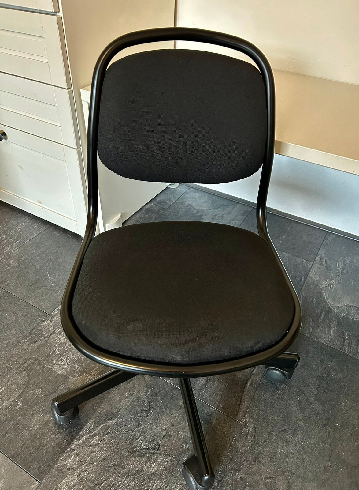 IKEA Örfjäll kinderbureaustoel zwart, Ophalen, Zo goed als nieuw, Stoel(en)