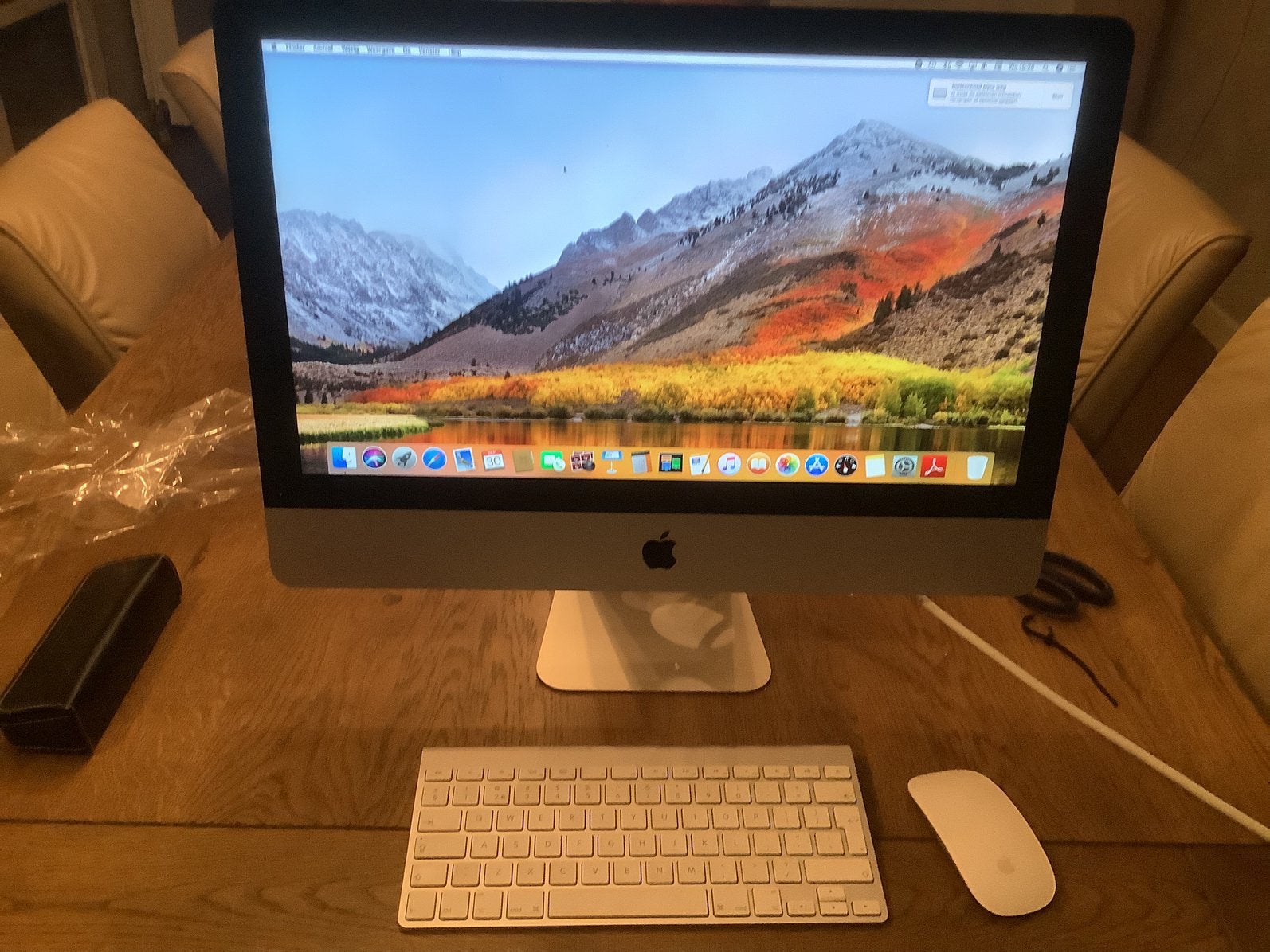 Imac 21,5 inch beeldscherm met led-achtergrondverlichting, Ophalen, Zo goed als nieuw, IMac