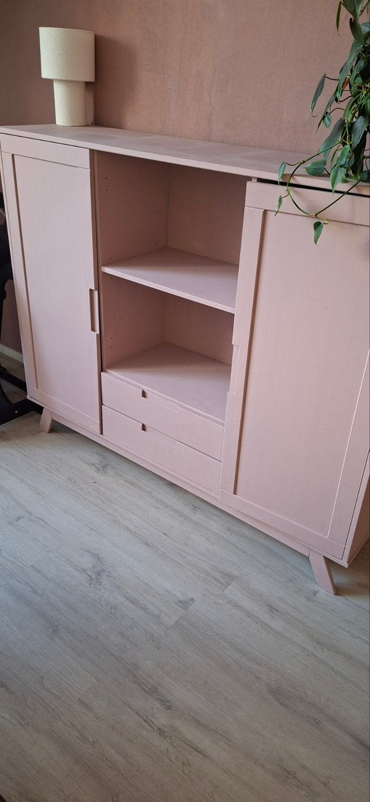 Roze kast, Ophalen, Gebruikt