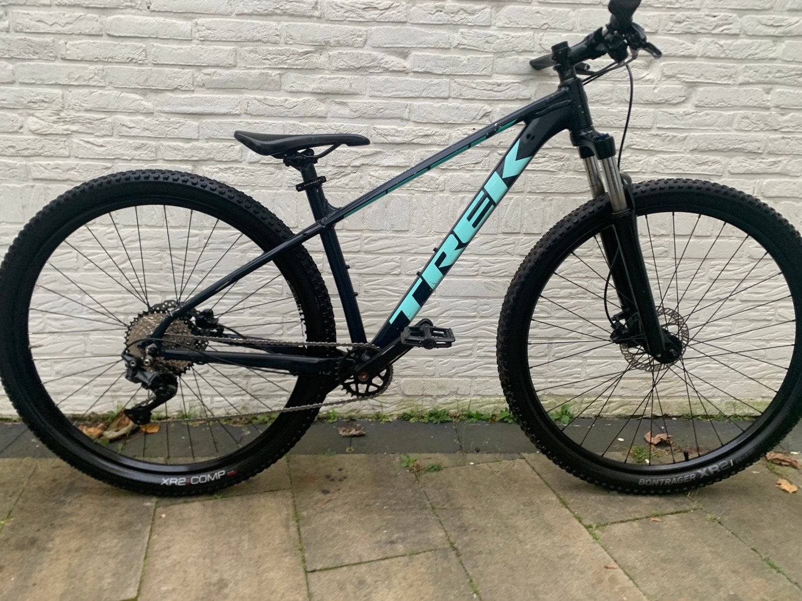 Trek Marlin 6 29inch bontrager banden, Minder dan 45 cm, Ophalen, Zo goed als nieuw, Trek