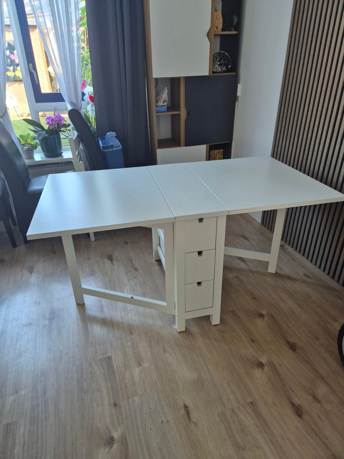 Inklapbare met opberg ikea, Huis en Inrichting, Bureaus, Ophalen