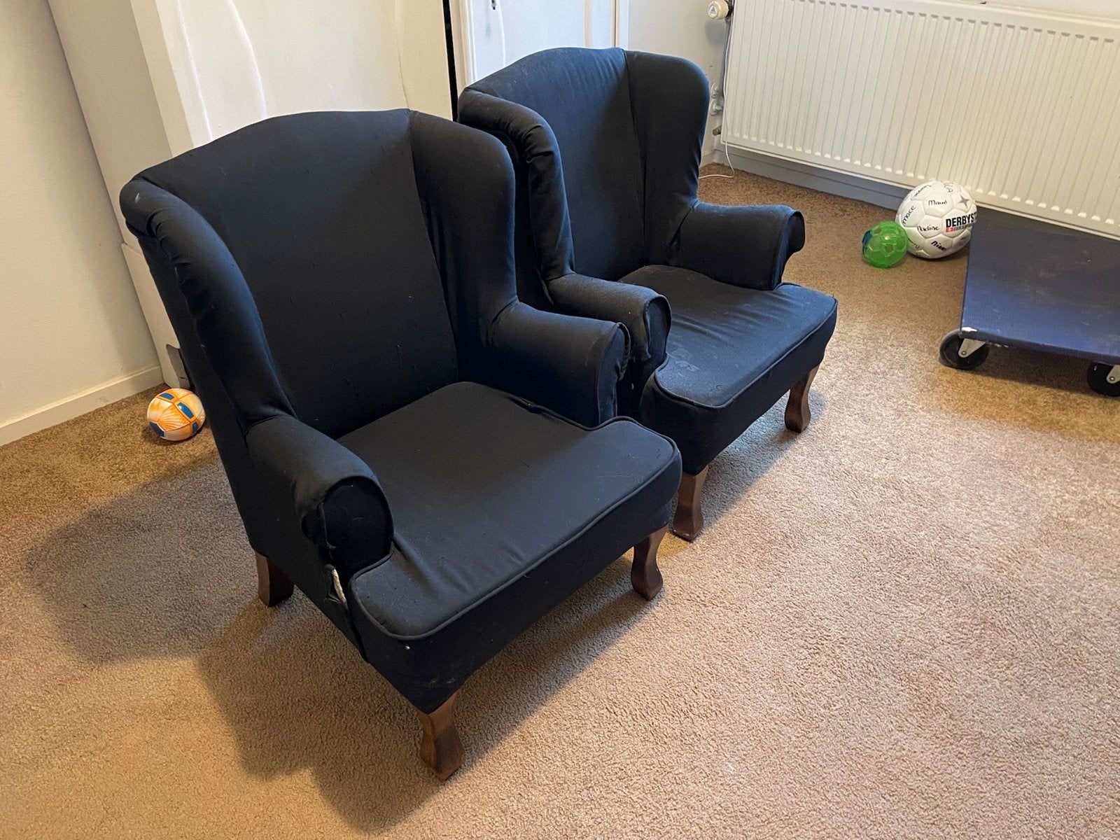Twee comfortabele kinderfauteuils - Zwart, Huis en Inrichting, Fauteuils, Ophalen, Minder dan 50 cm, Gebruikt, Minder dan 75 cm