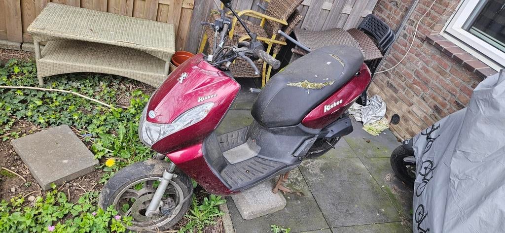 Peugeot Kisbee Onderdelen bouwen jaar 2013, Fietsen en Brommers, Brommeronderdelen | Scooters, Ophalen of Verzenden, Gebruikt