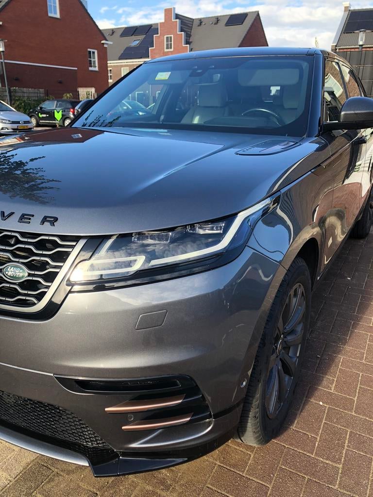 Land Rover Range Rover Velar 2.0 P250 SE R-Dynamic AWD Grijs, Auto's, Land Rover, Particulier, 360° camera, 4x4, ABS, Achteruitrijcamera